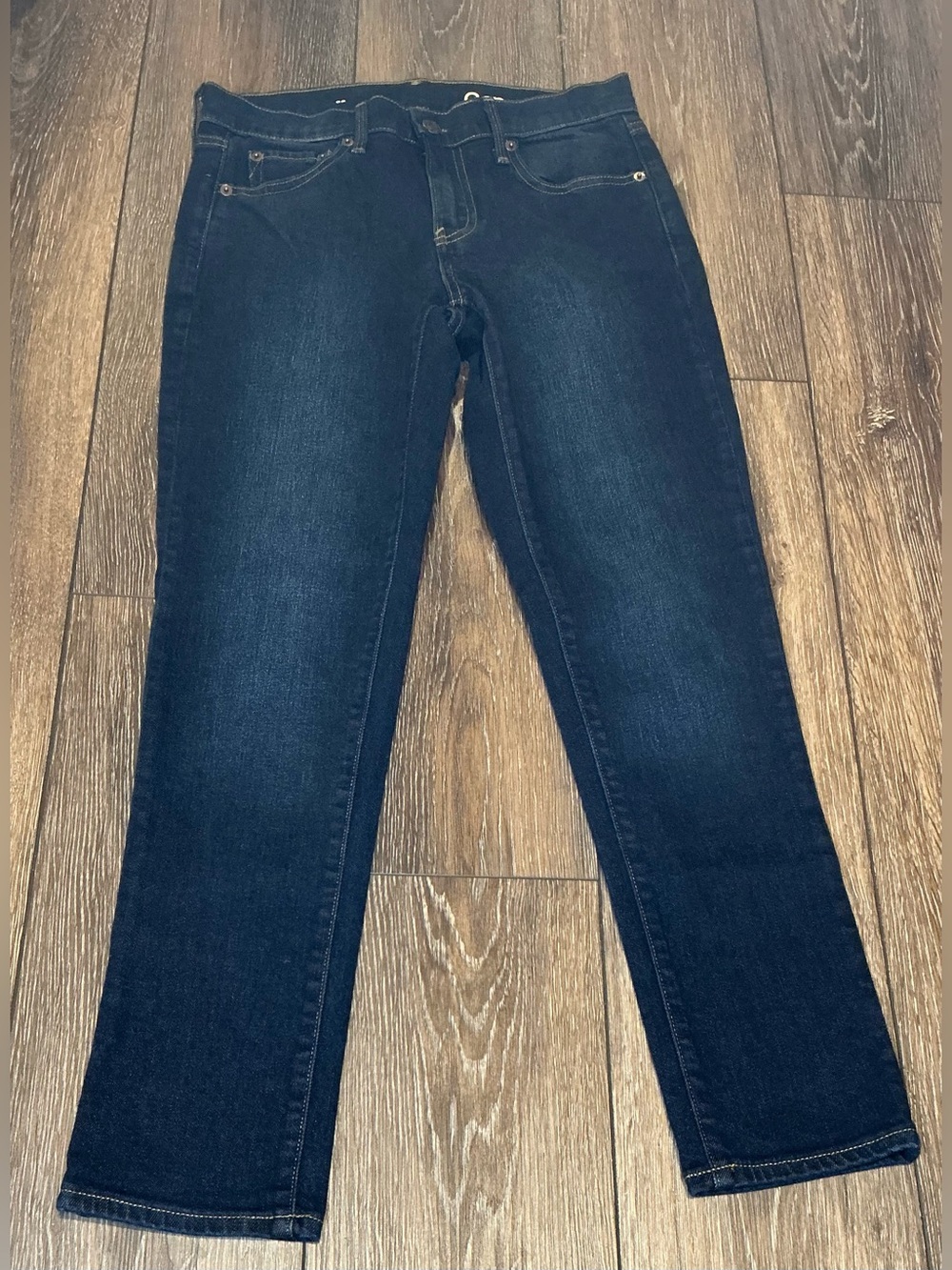 Gap 1969 Best Girlfriend Jeans Size 26 Dark Wash